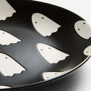 Crate&Barrel Ghosts 6" Appetizer Plates